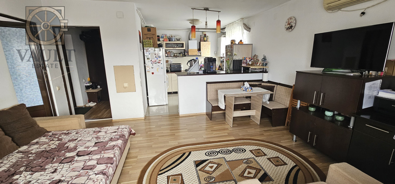 Apartament 3 camere - Dragomirești-Deal 