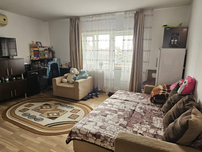 Apartament 3 camere - Dragomirești-Deal 