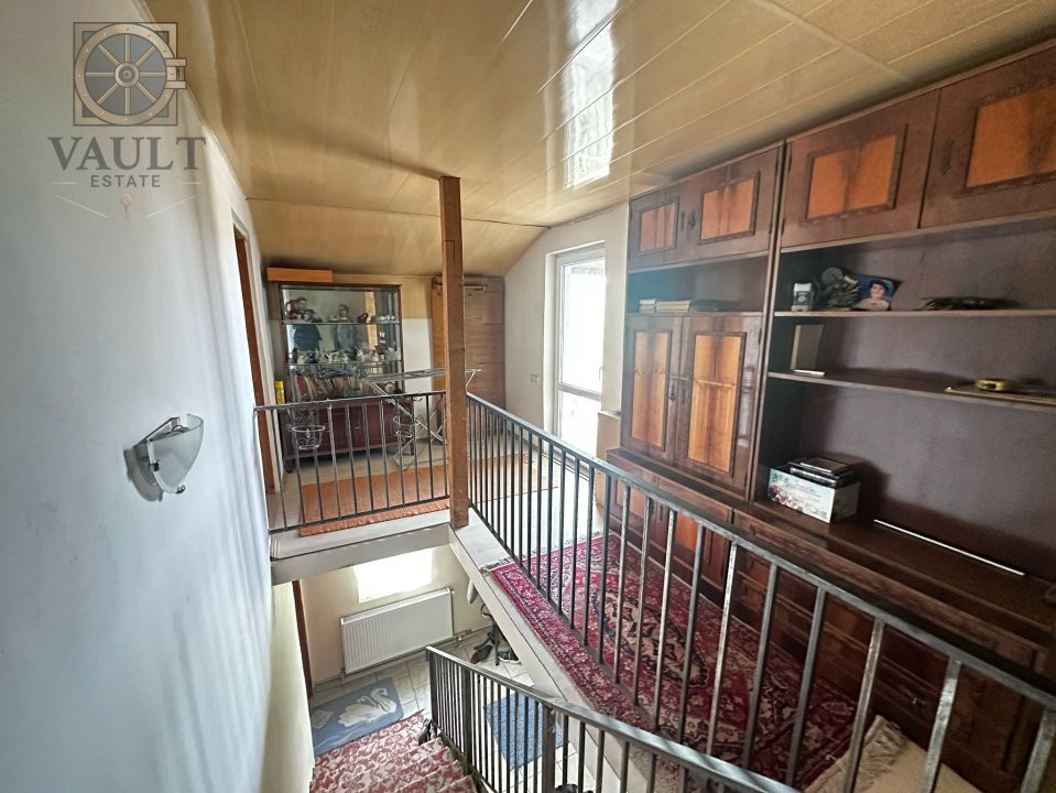 Casa/Villa Frumusani - 1000mp curte 