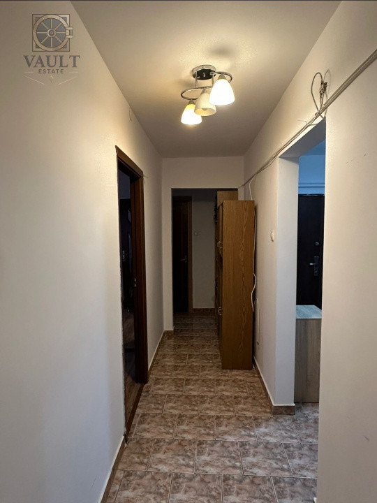 Apartament 4 camere - 3 minute de metrou - 5 minute de I.O.R