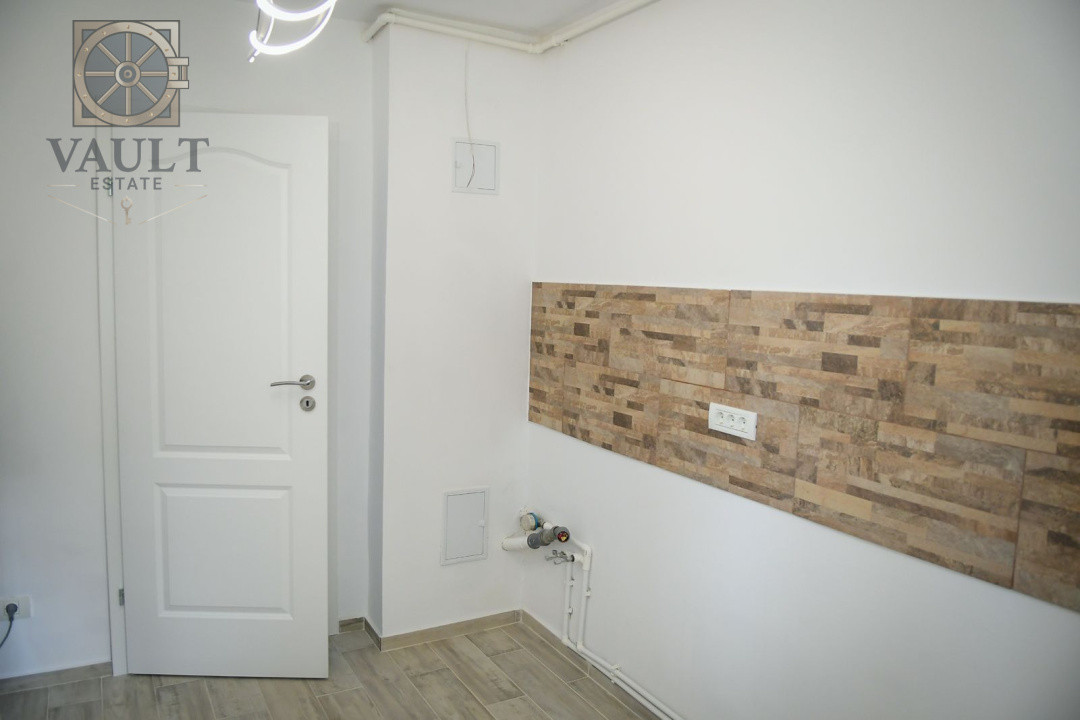 Apartament 3 camere - centrala proprie - Trafic Greu