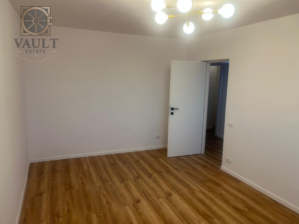 Apartament 3 camere - metrou Valea Ialomitei