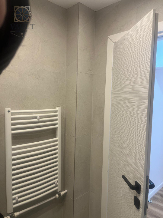 Apartament 3 camere - metrou Valea Ialomitei