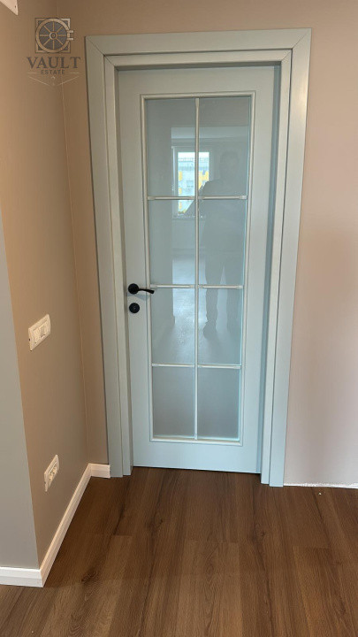 Apartament 4 camere - renovat, centrala proprie - Rahova