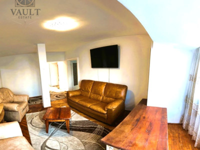 Apartament 4 camere - 300 m metrou Unirii