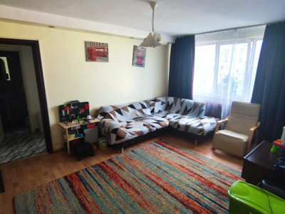 Apartament 3 camere - centrala proprie - Rahova, Teius