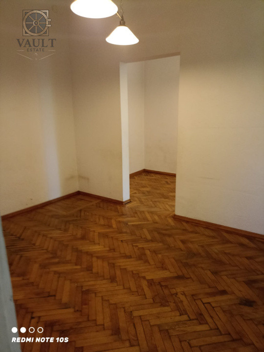 Apartament in vila - zona STIRBEI VODA 