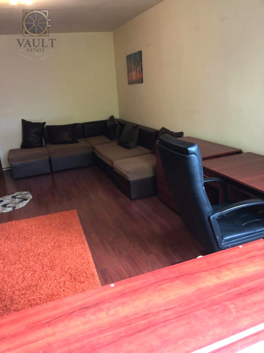 Garsoniera - centrala proprie - Trafic Greu