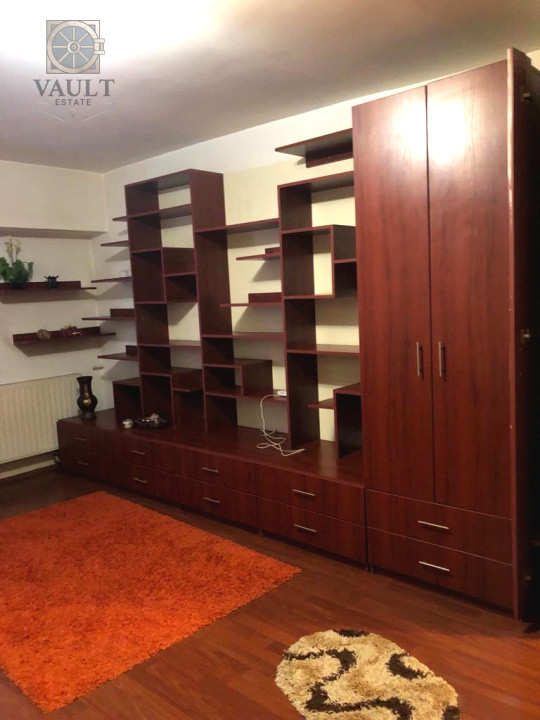 Garsoniera - centrala proprie - Trafic Greu