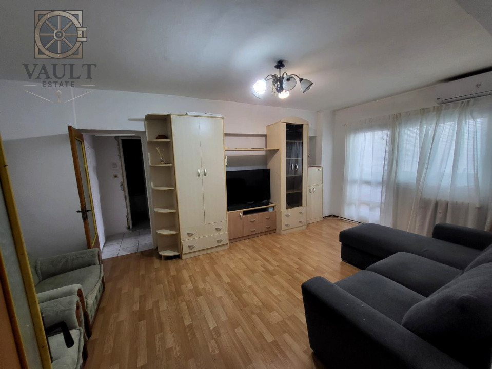 Apartament 2 camere - bloc reabilitat - Trafic Greu