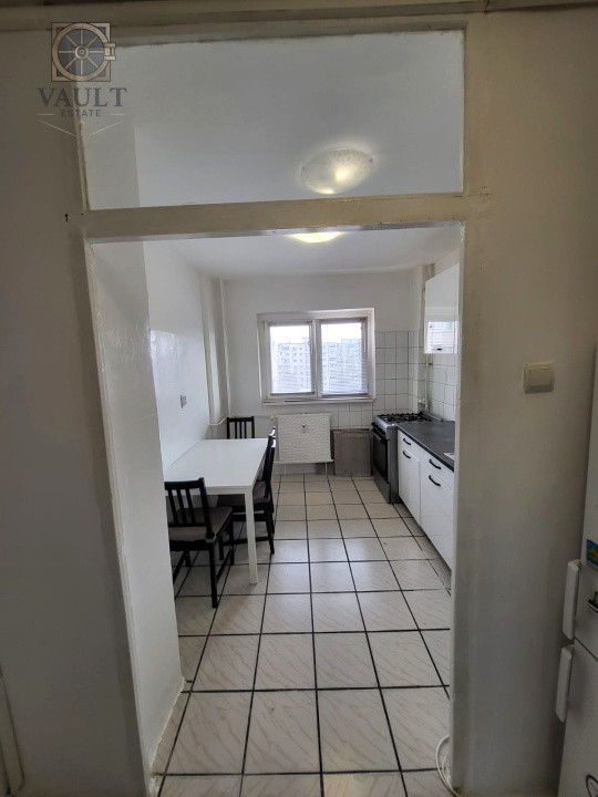 Apartament 2 camere - bloc reabilitat - Trafic Greu