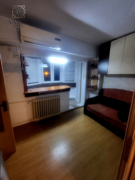 Garsoniera - Nasaud/Trafic Greu