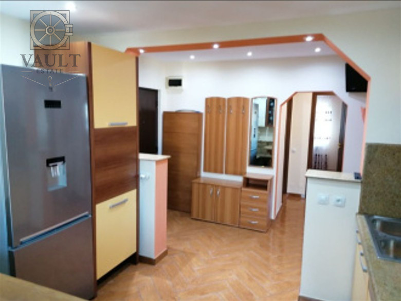 Apartament 3 camere - centrala proprie - 13 Septembrie