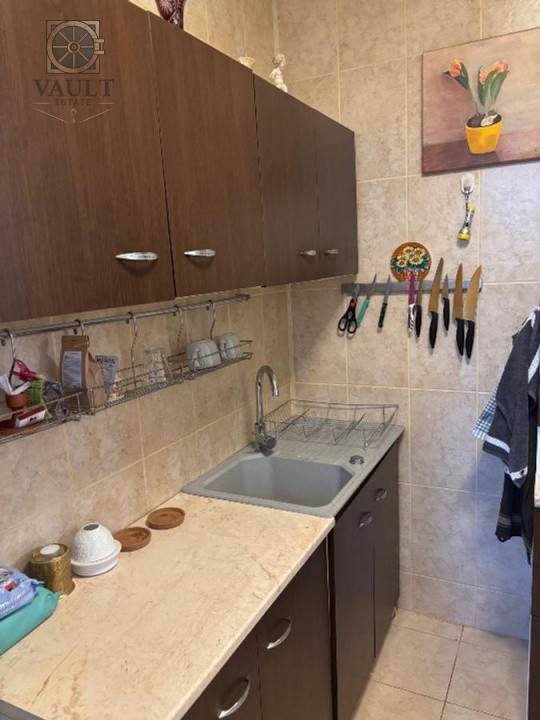 Apartament 2 camere - bloc reabilitat - zona DOMENII 