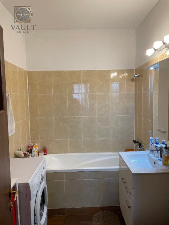 Apartament 2 camere-4 balcoane -7 minute de metrou 1 Decembrie 1918 