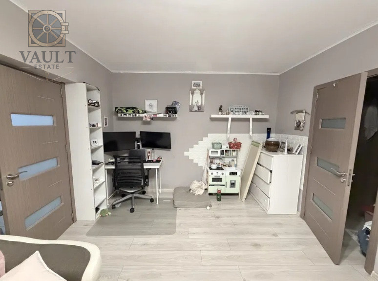 Apartament 2 camere - CENTRALA PROPRIE - BLOC REABILITAT- zona VITAN 