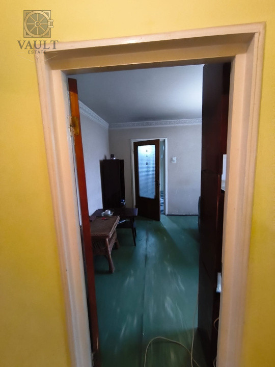 Apartament 3 camere -5 minute Metrou 1 Decembrie