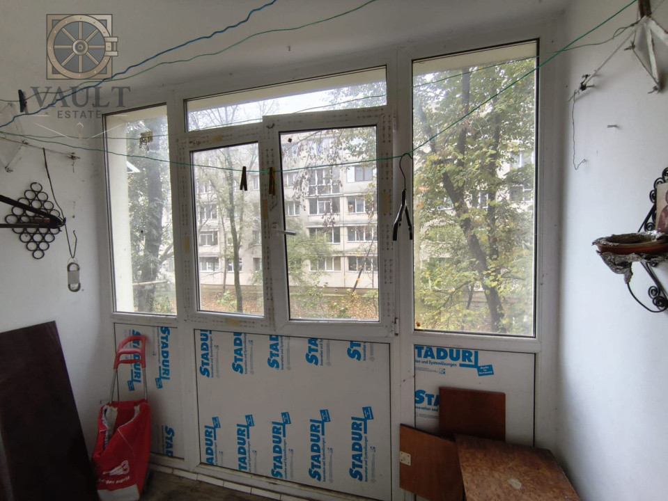 Apartament 3 camere -5 minute Metrou 1 Decembrie