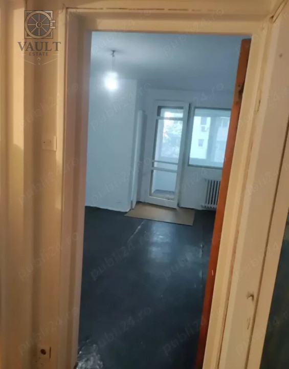 Garsoniera Titan - Liceul Teoretic Nichita Stănescu