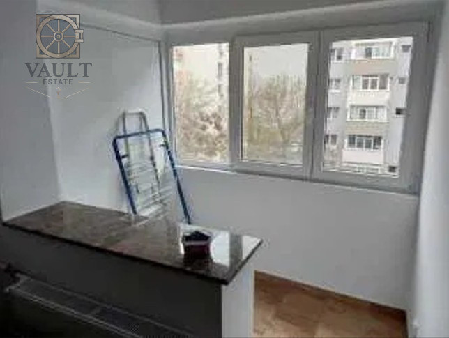 Garsoniera - renovata integral - Titan