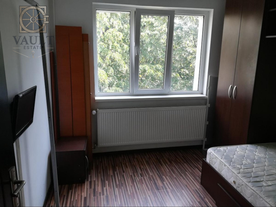 Apartament 3 camere-10 minute metrou 1 Decembrie 1918 