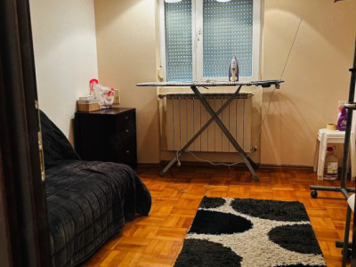 Apartament 3 camere -3 minute metrou Titan