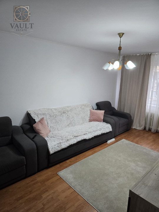 Apartament 3 camere - 5 minute pana la metrou Aparatorii Patriei 