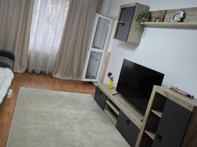 Apartament 3 camere - 5 minute pana la metrou Aparatorii Patriei 