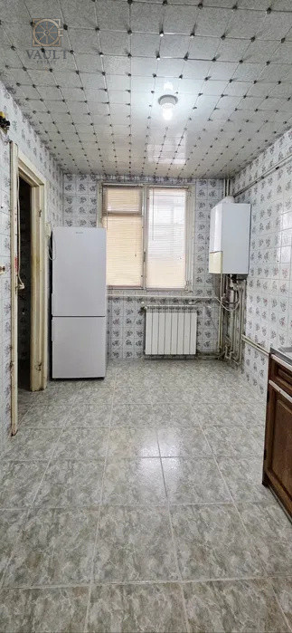 Apartament 3 camere-Centrala Proprie-Drumul Taberei 