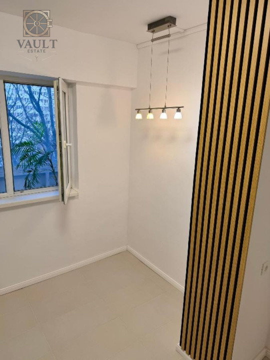 Apartament 3 camere -1 minut de mers pe jos pana la metrou Gorjului 