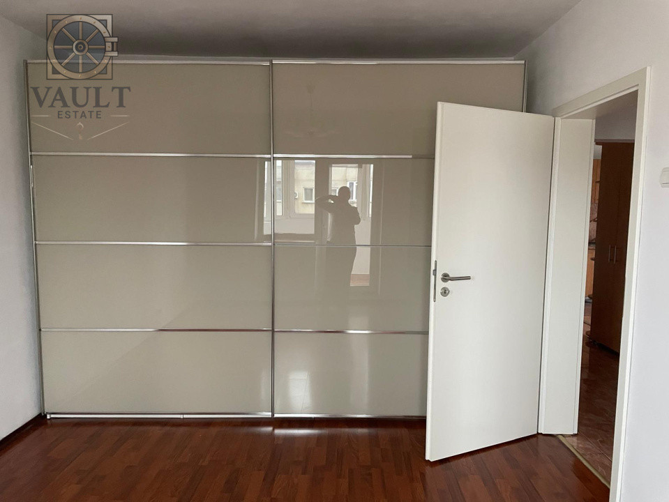 APARTAMENT 3 CAMERE-CENTRALA-13 SEPTEMBRIE-SEBASTIAN-LICEUL ODOBLEJA 