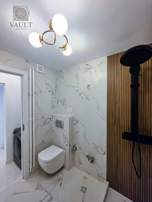 APARTAMENT 3 CAMERE-RAHOVA-PETRE ISPIRESCU-2 BAI-DECOMANDAT-LUX