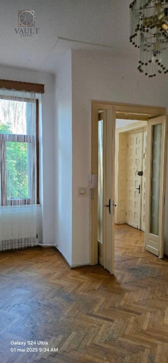 3 camere - 108 MP - Decomandat - Calea Calarasilor