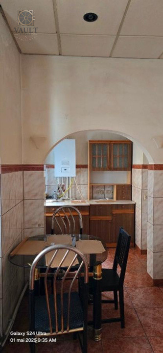 3 camere - 108 MP - Decomandat - Calea Calarasilor