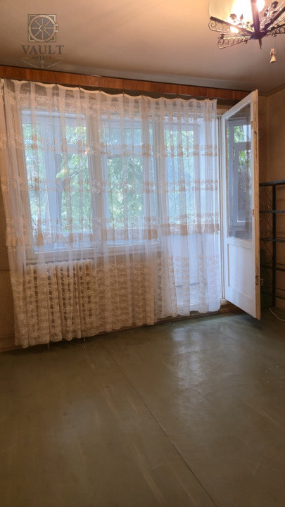 Apartament 3 camere - metrou Constantin Brancusi