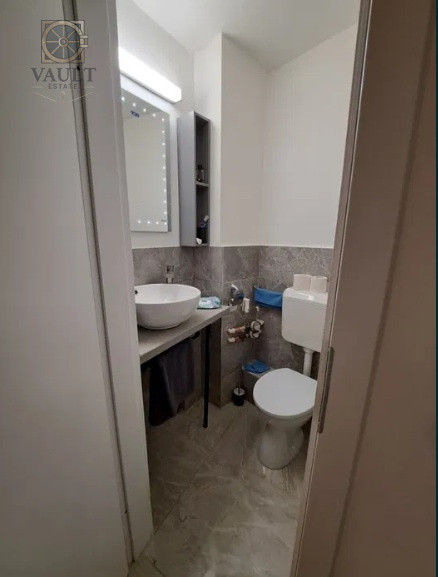 Apartament 3 camere - BLOC ANVELOPAT - zona DRISTOR