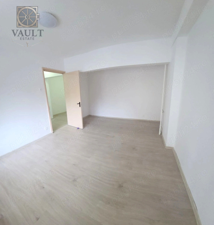 Garsoniera - Bloc Mixt - zona Brancoveanu