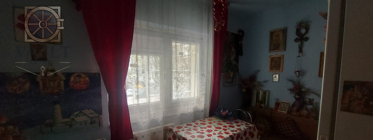 GARSONIERA - ETAJ 1 - BLOC MIXT - METROU CONSTANTIN BRACOVEANU