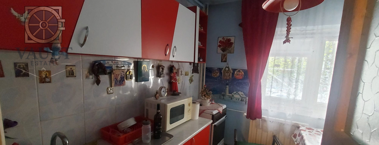 GARSONIERA - ETAJ 1 - BLOC MIXT - METROU CONSTANTIN BRACOVEANU