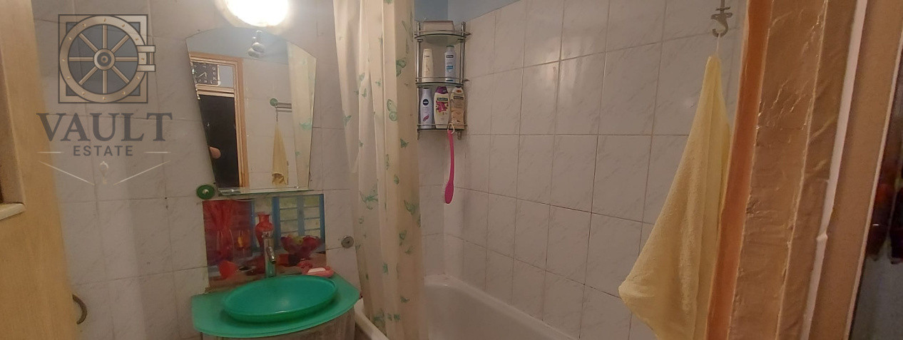 GARSONIERA - ETAJ 1 - BLOC MIXT - METROU CONSTANTIN BRACOVEANU