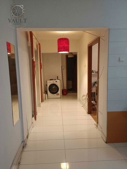 Apartament 3 Camere - 2 Bai - Etaj 2 - Bulevardul Chisinau