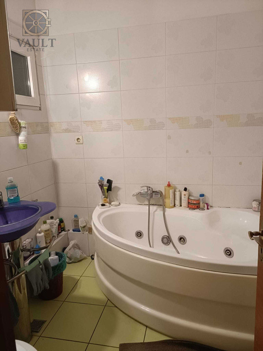 Apartament 3 Camere - 2 Bai - Etaj 2 - Bulevardul Chisinau