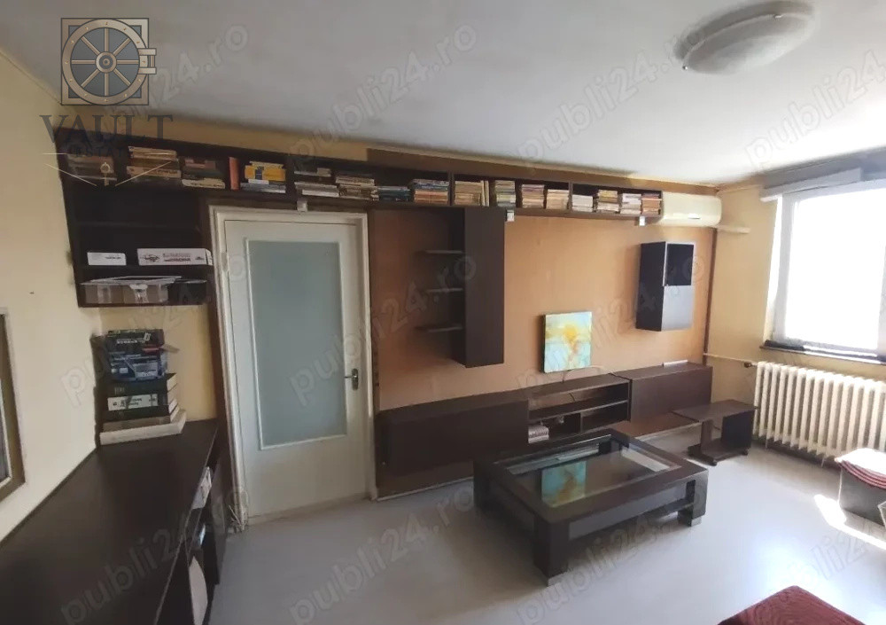 Apartament 3 camere - zona 1 Decembrie 1918