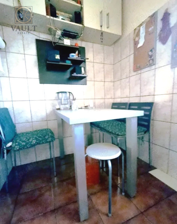 Apartament 3 camere - zona 1 Decembrie 1918