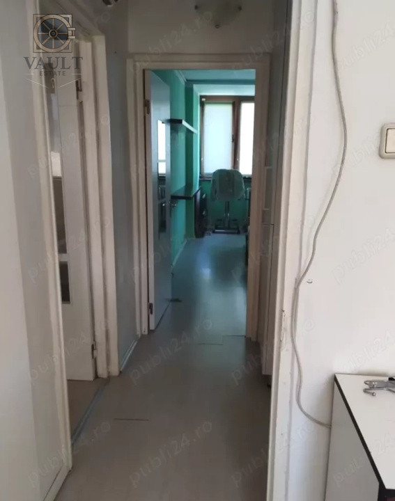 Apartament 3 camere - zona 1 Decembrie 1918