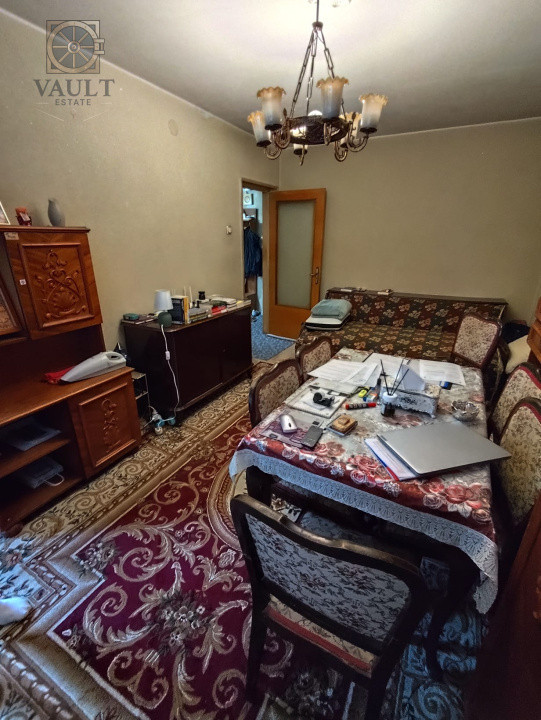APARTAMENT 3 CAMERE-RAHOVA-MODORAN ENE-PETRE ISPIRESCU