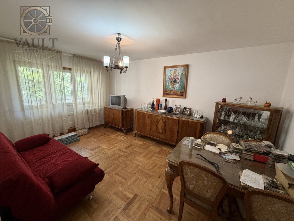 APARTAMENT 4 CAMERE - ETAJ INTERMEDIAR 4/8 - CRANGASI
