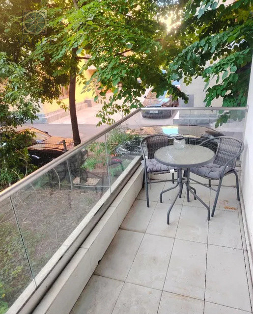 Apartament 3 camere decomandat - Mihai Bravu