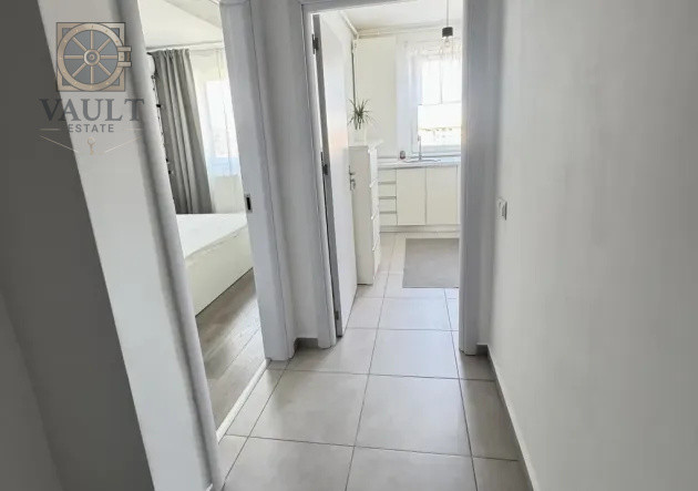 Apartament 2 camere - zona Ozana
