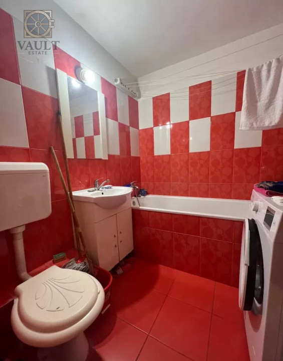 Apartament 2 camere-Centrala Proprie-Bulevardul Chisinau 